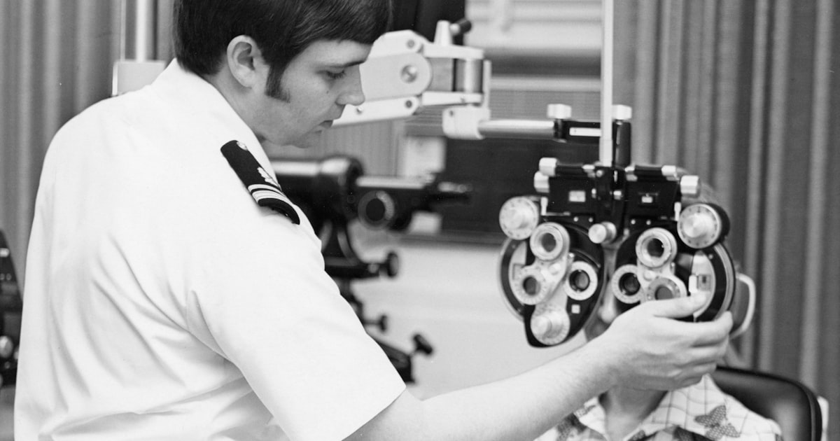 Astigmatismo: Qué Es, Síntomas y Tratamiento